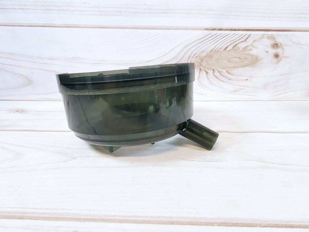 Breville Juice Fountain JE95XL JE98XL Juice Collector Spoute Replacement Part